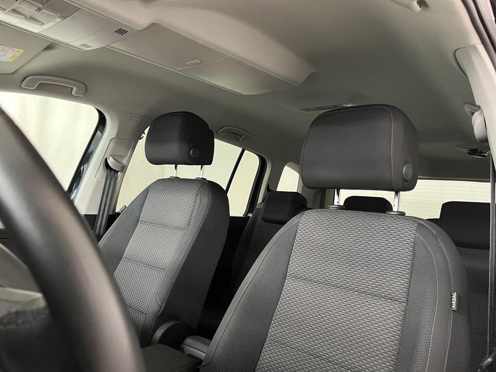 Volkswagen Touran Advance 2.0 TDI 110 kW (150 CV) DSG - 11