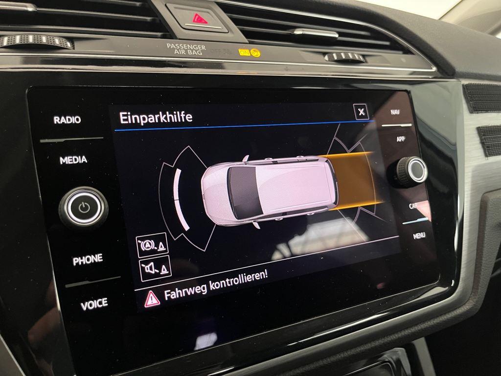 Volkswagen Touran Advance 2.0 TDI 110 kW (150 CV) DSG - 16