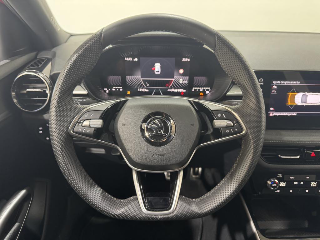 Skoda Fabia 1.0 TSI Design 85 KW (115 CV) - 8