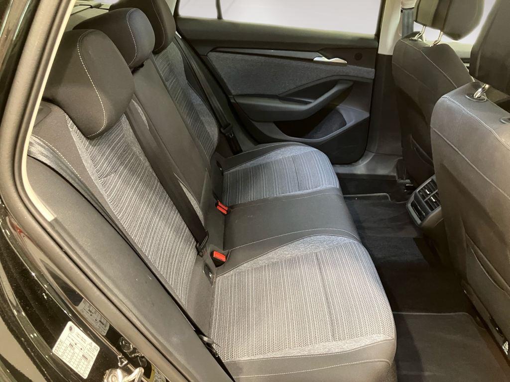 Skoda Superb Combi 1.5 TSI m-HEV Selection DSG 110 kW (150 CV) - 5