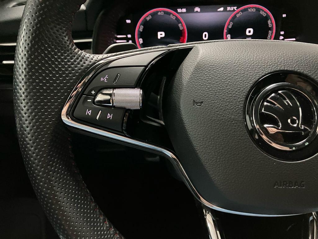 Skoda Kamiq 1.0 TSI Montecarlo DSG 81 kW (110 CV) - 8