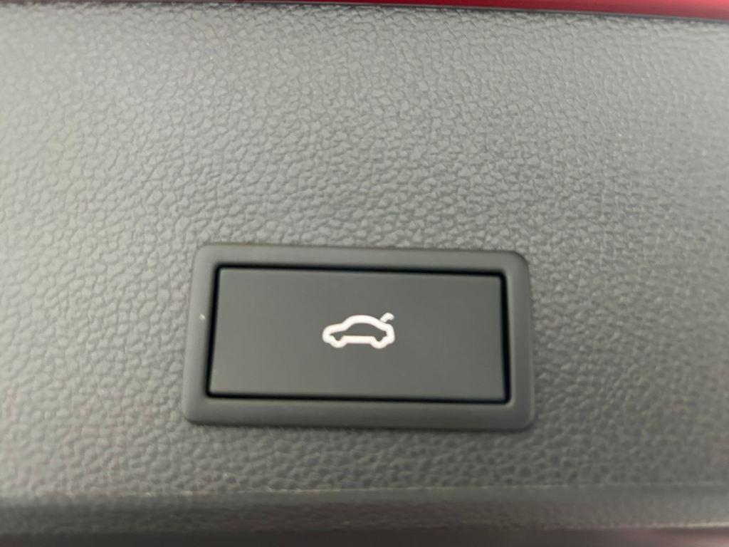 SEAT Ateca 1.5 TSI S&S FR Special Edition 110 kW (150 CV) - 12