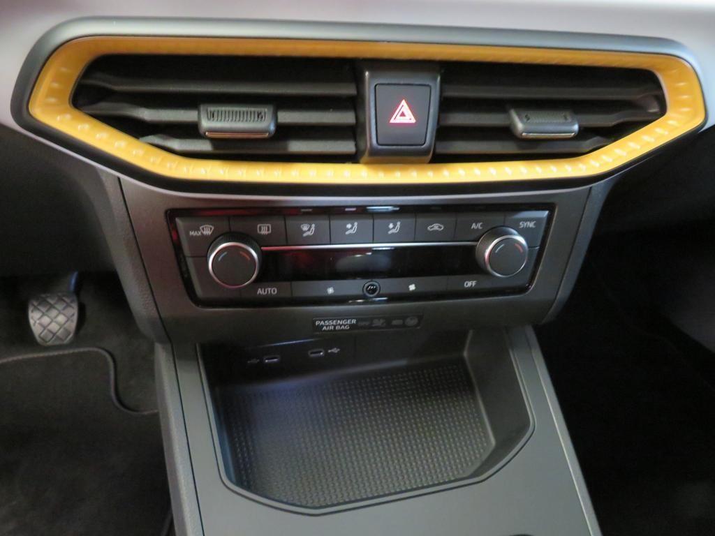 SEAT Ibiza 1.0 TSI Style Plus 81 kW (110 CV) - 9