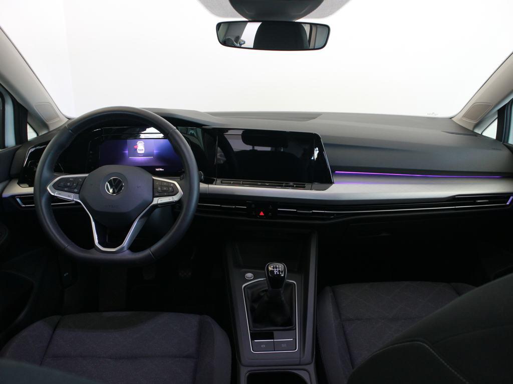 Volkswagen Golf Life 1.0 eTSI 81 kW (110 CV) DSG - 3