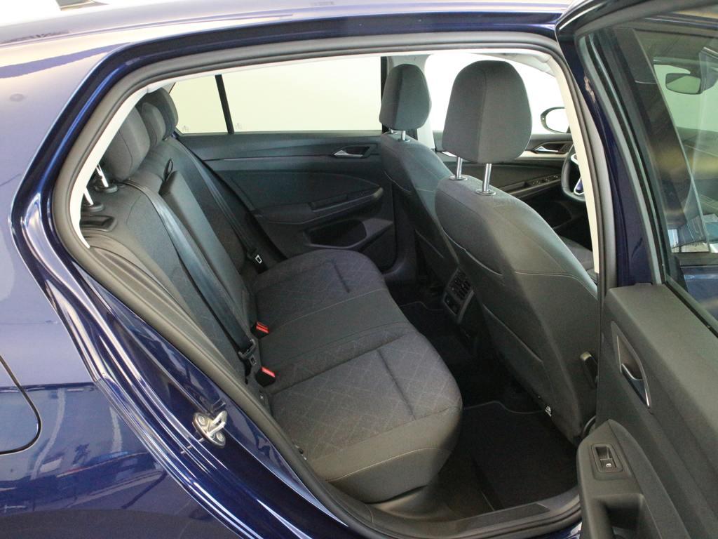 Volkswagen Golf Life 1.0 eTSI 81 kW (110 CV) DSG - 5