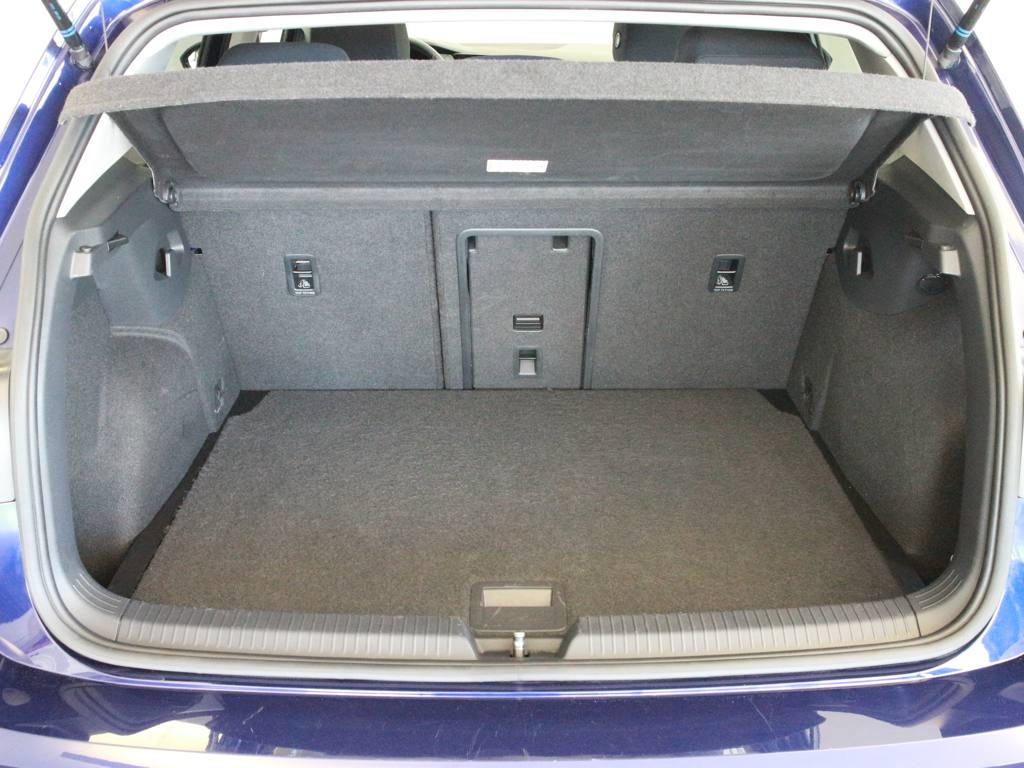 Volkswagen Golf Life 1.0 eTSI 81 kW (110 CV) DSG - 6