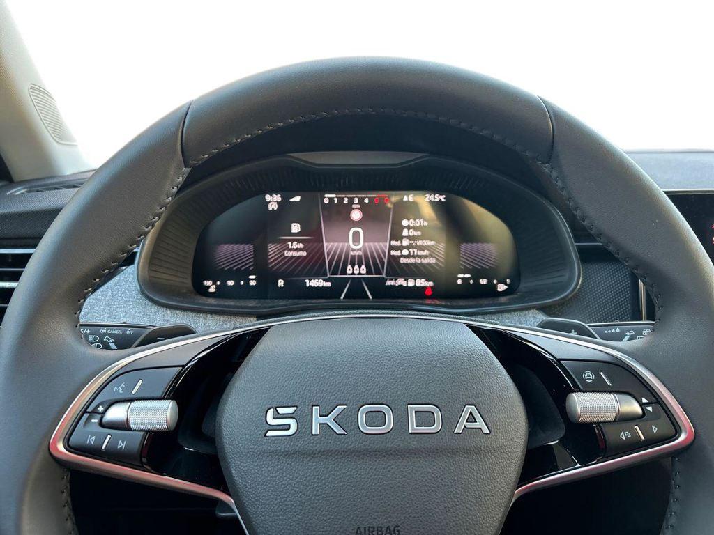 Skoda Kamiq 1.0 TSI Selection DSG 85 kW (115 CV) - 10