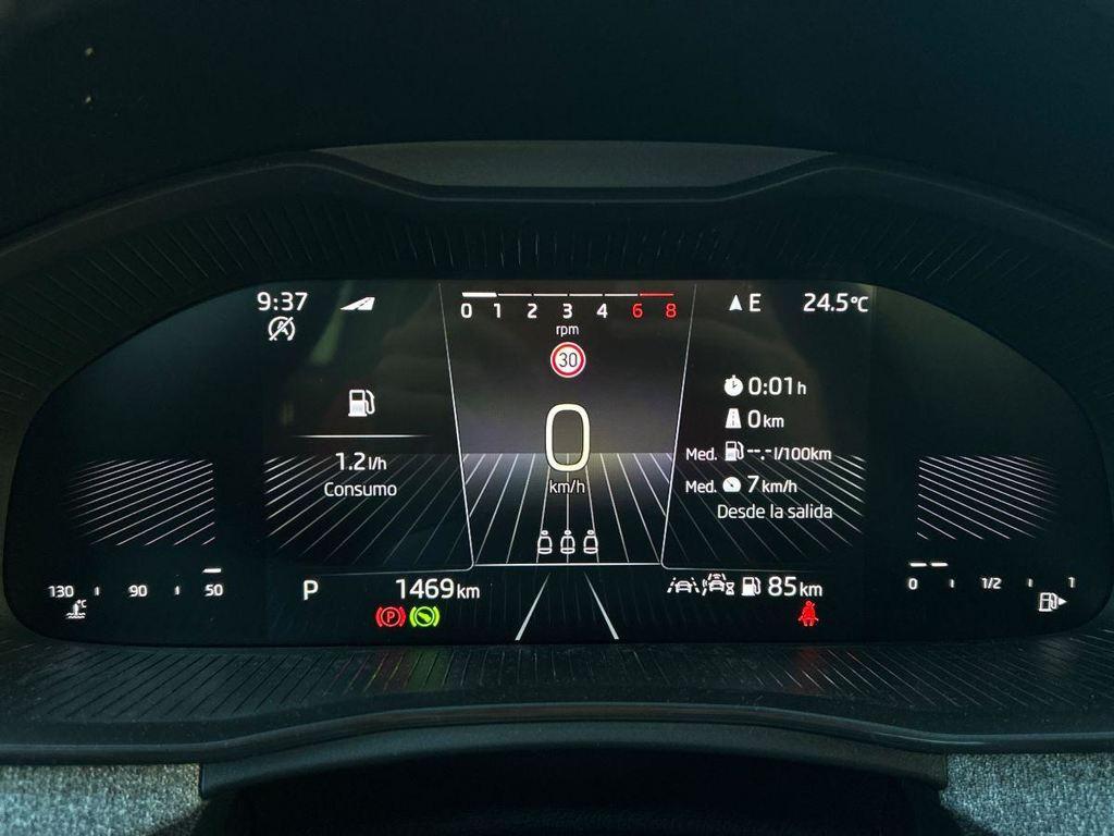 Skoda Kamiq 1.0 TSI Selection DSG 85 kW (115 CV) - 11