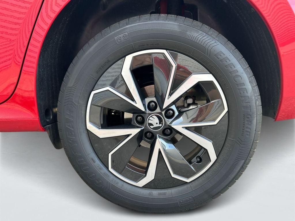 Skoda Kamiq 1.0 TSI Selection DSG 85 kW (115 CV) - 7