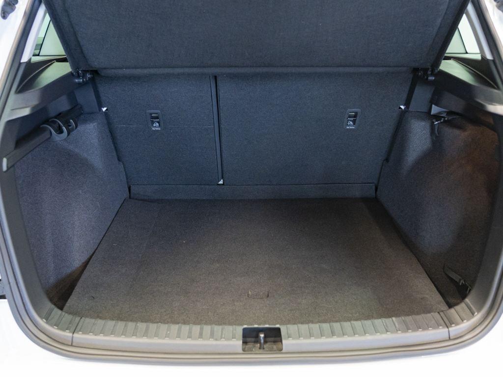 Skoda Karoq 1.0 TSI Active 81 kW (110 CV) - 6