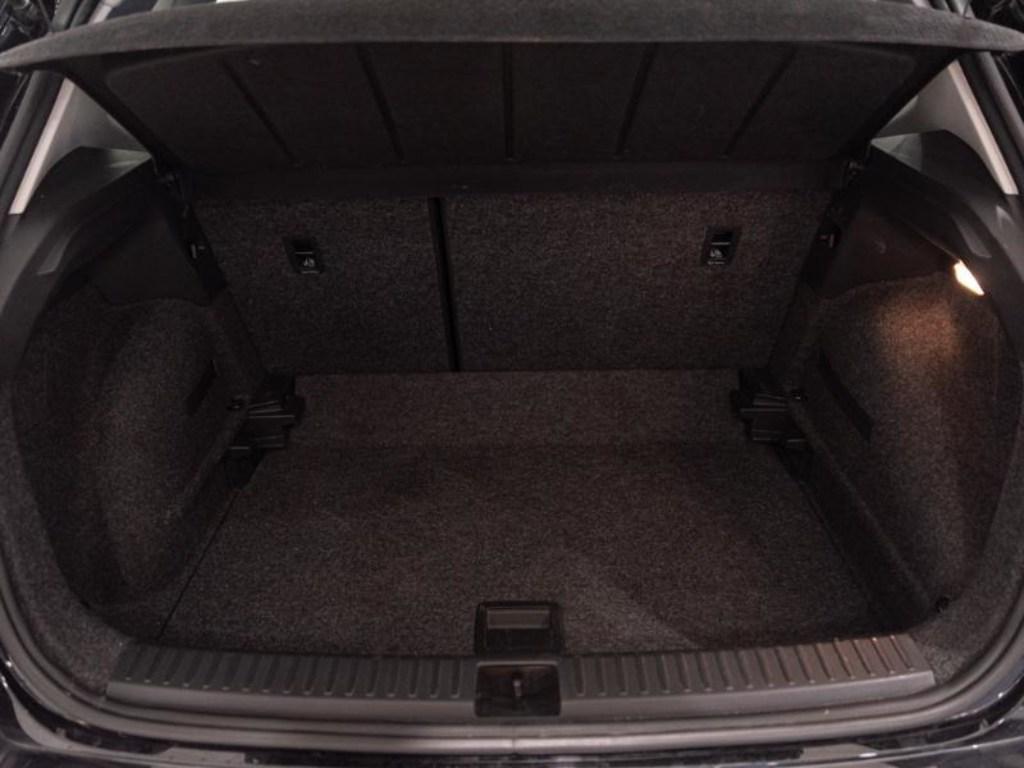 SEAT Arona 1.0 TSI Style XL DSG 85 kW (115 CV) - 6