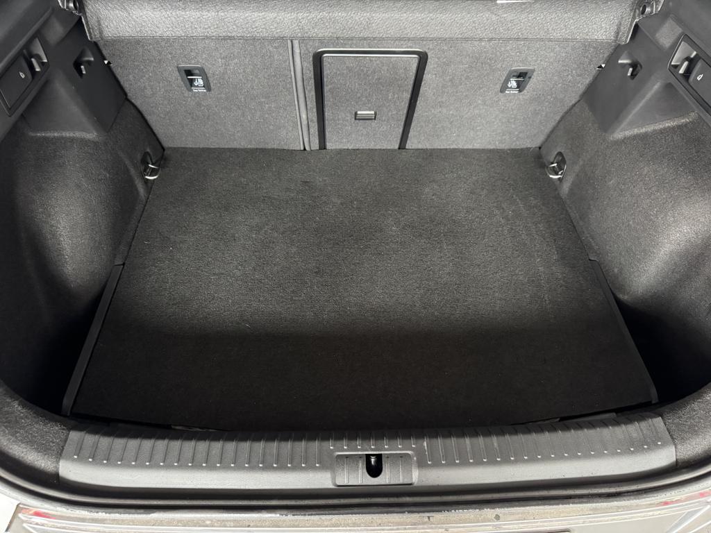 CUPRA Formentor 1.4 e-Hybrid DSG 150 kW (204 CV) - 6