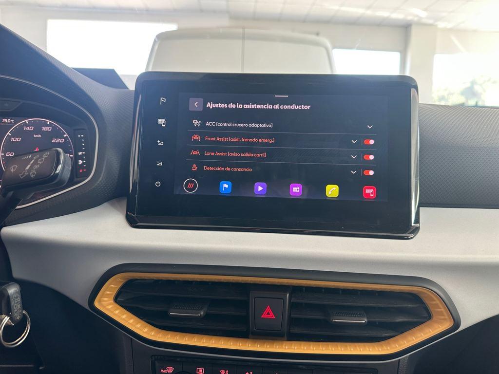 SEAT Arona 1.0 TSI Style XM 81 kW (110 CV) - 11