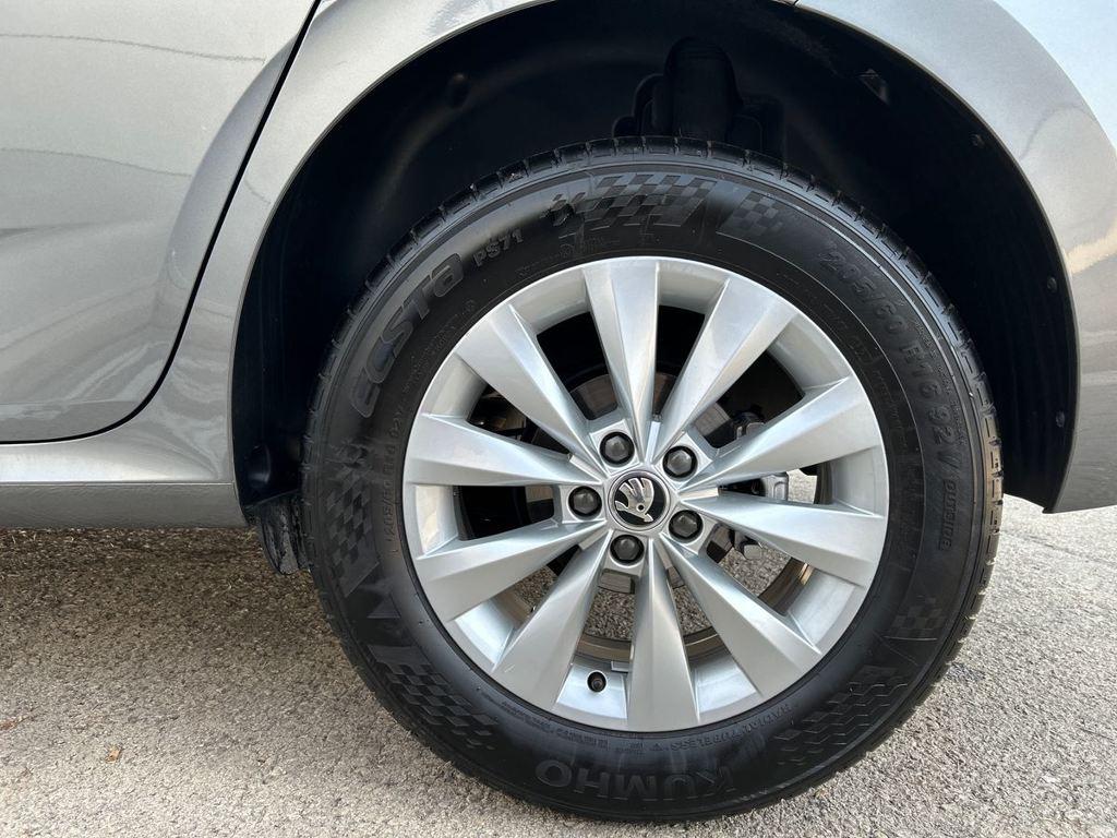 Skoda Kamiq 1.0 TSI Selection 85 kW (115 CV) - 7