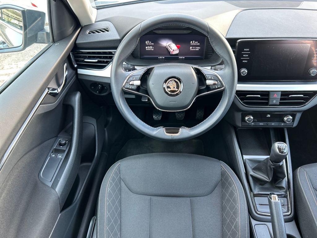 Skoda Kamiq 1.0 TSI Selection 85 kW (115 CV) - 9