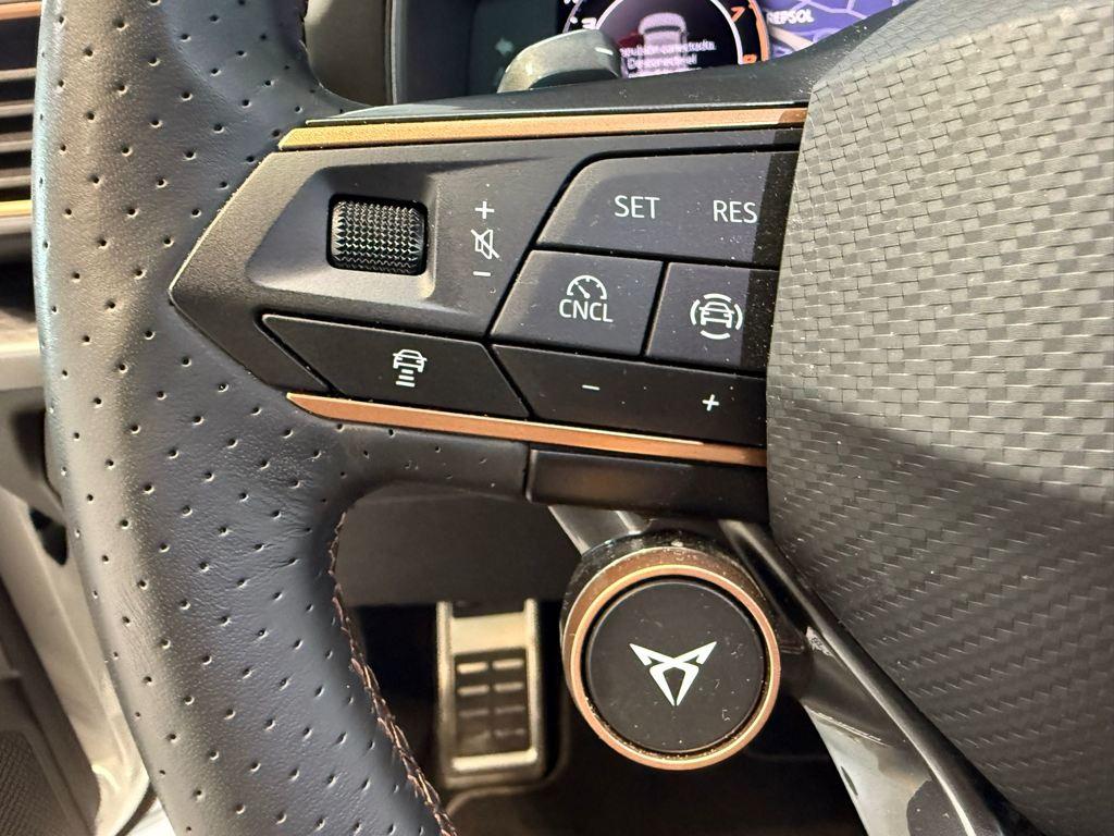 CUPRA León 1.5 eTSI DSG 110 kW (150 CV) - 11