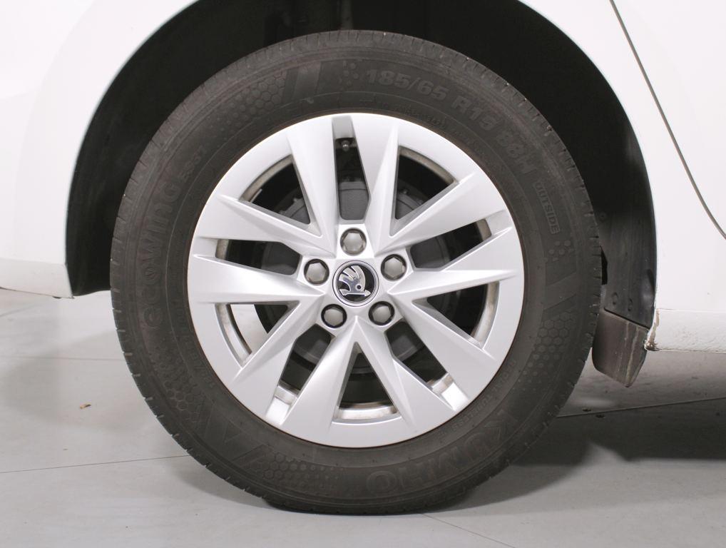 Skoda Fabia 1.0 TSI Ambition 70 kW (95 CV) - 7