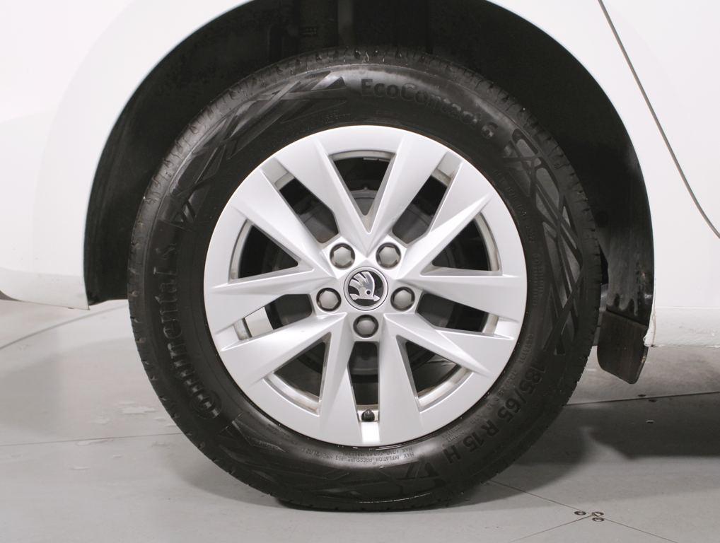 Skoda Fabia 1.0 TSI Ambition 70 kW (95 CV) - 7