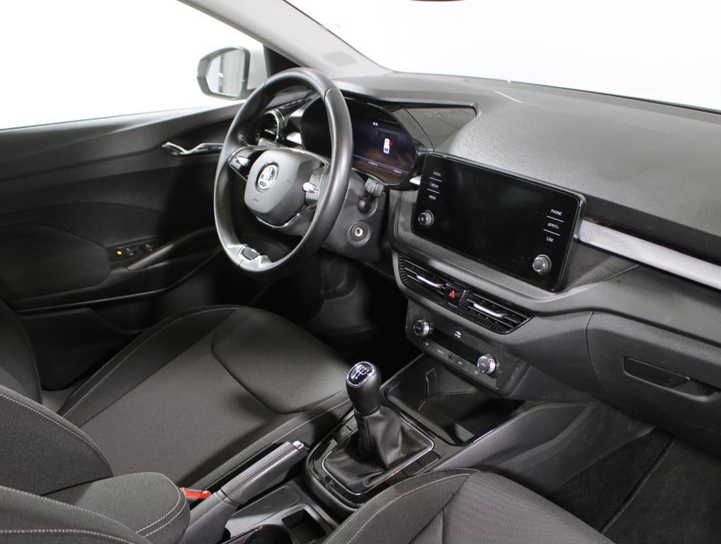 Skoda Fabia 1.0 TSI Ambition 70 kW (95 CV) - 13