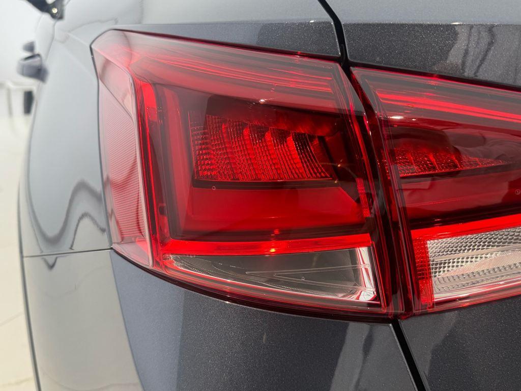 SEAT Arona 1.0 TSI FR XM 85 kW (115 CV) - 17