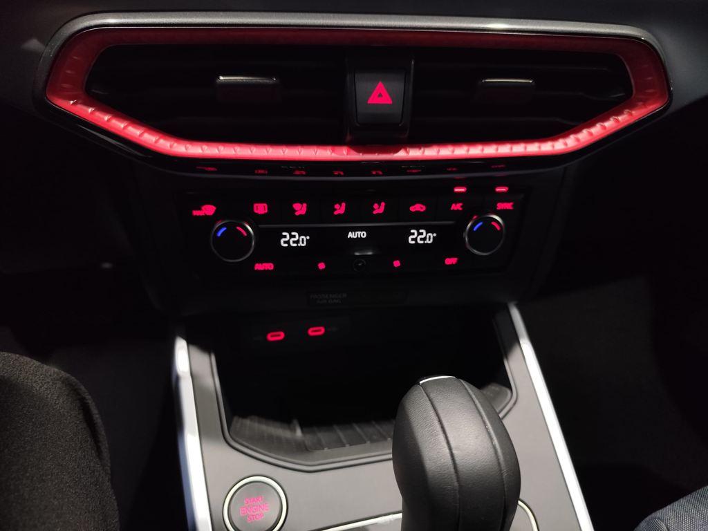 SEAT Arona 1.0 TSI FR Special Edition DSG 85 kW (115 CV) - 12