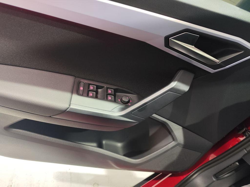 SEAT Arona 1.0 TSI FR Special Edition DSG 85 kW (115 CV) - 14