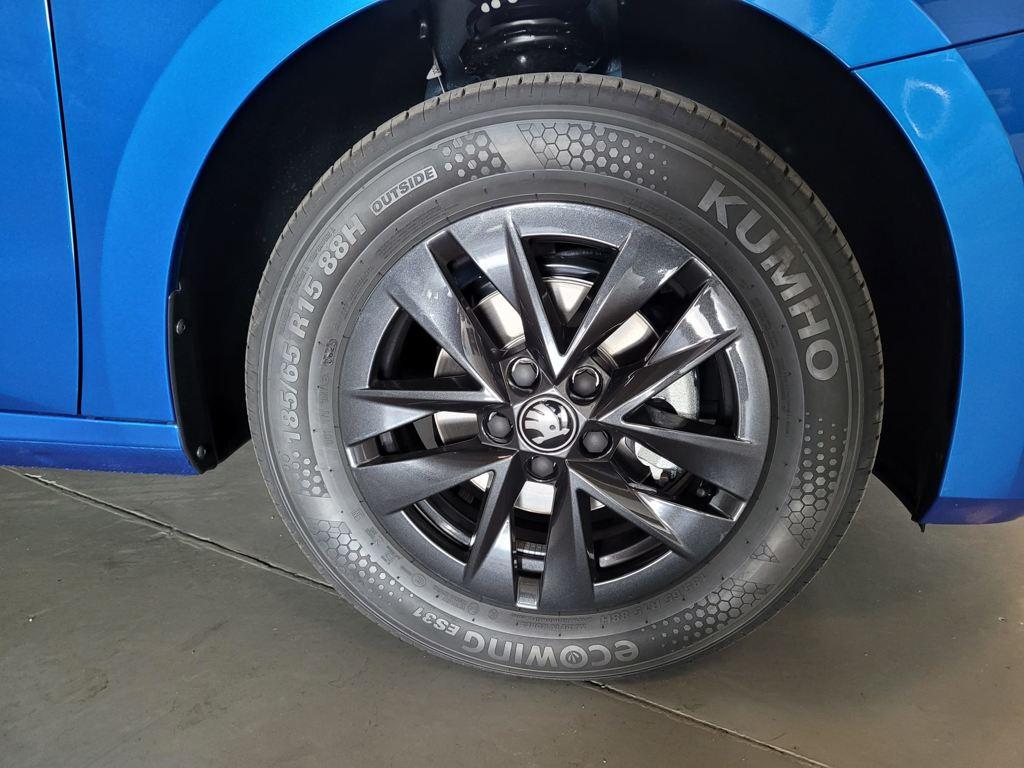 Skoda Fabia 1.0 TSI Selection 70 kW (95 CV) - 7