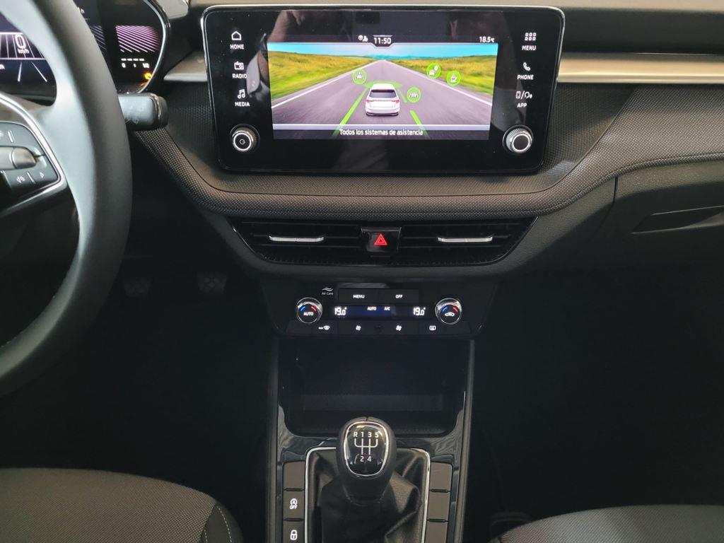 Skoda Fabia 1.0 TSI Selection 70 kW (95 CV) - 9