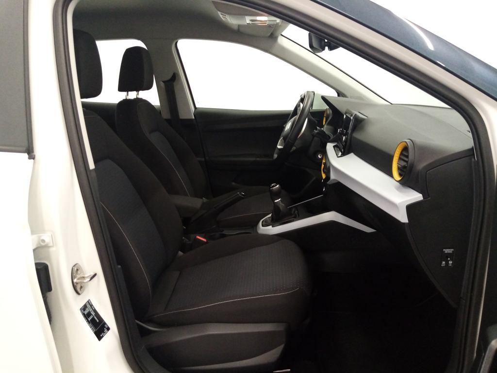 SEAT Arona 1.0 TSI Style Special Edition 85 kW (115 CV) - 4