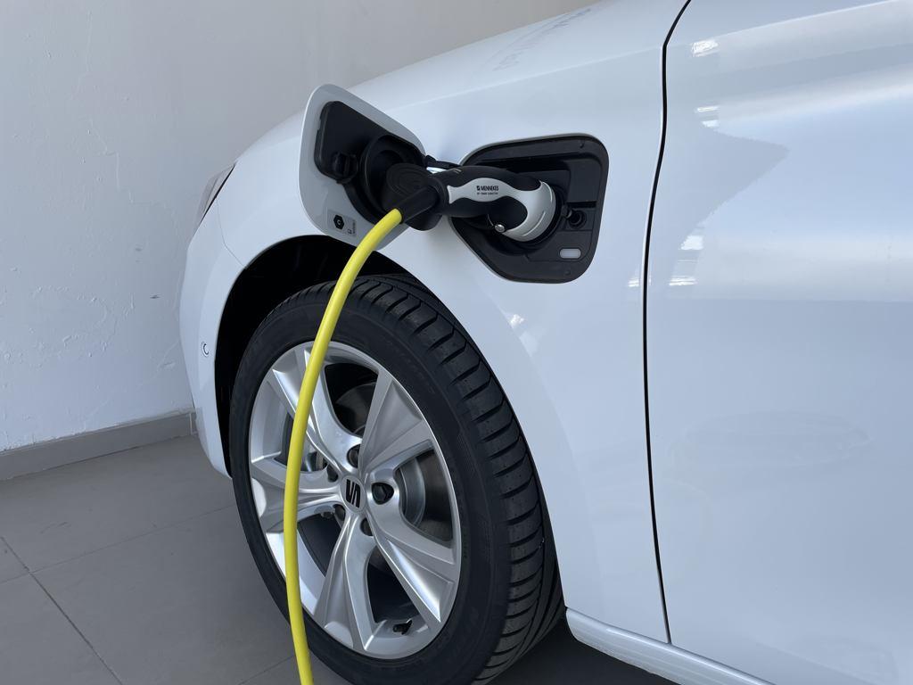 SEAT León 1.5 TSI e-Hybrid FR XM DSG 150 kW (204 CV) - 8