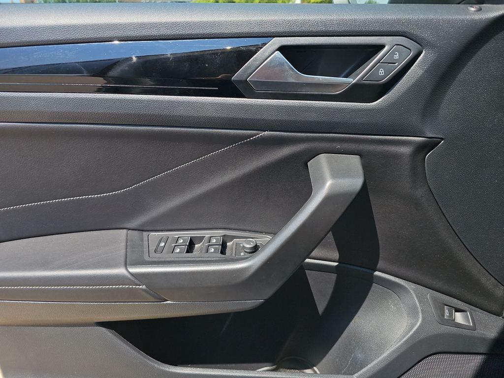 Volkswagen T-Roc R-Line 2.0 TSI 4Motion 140 kW (190 CV) DSG - 16