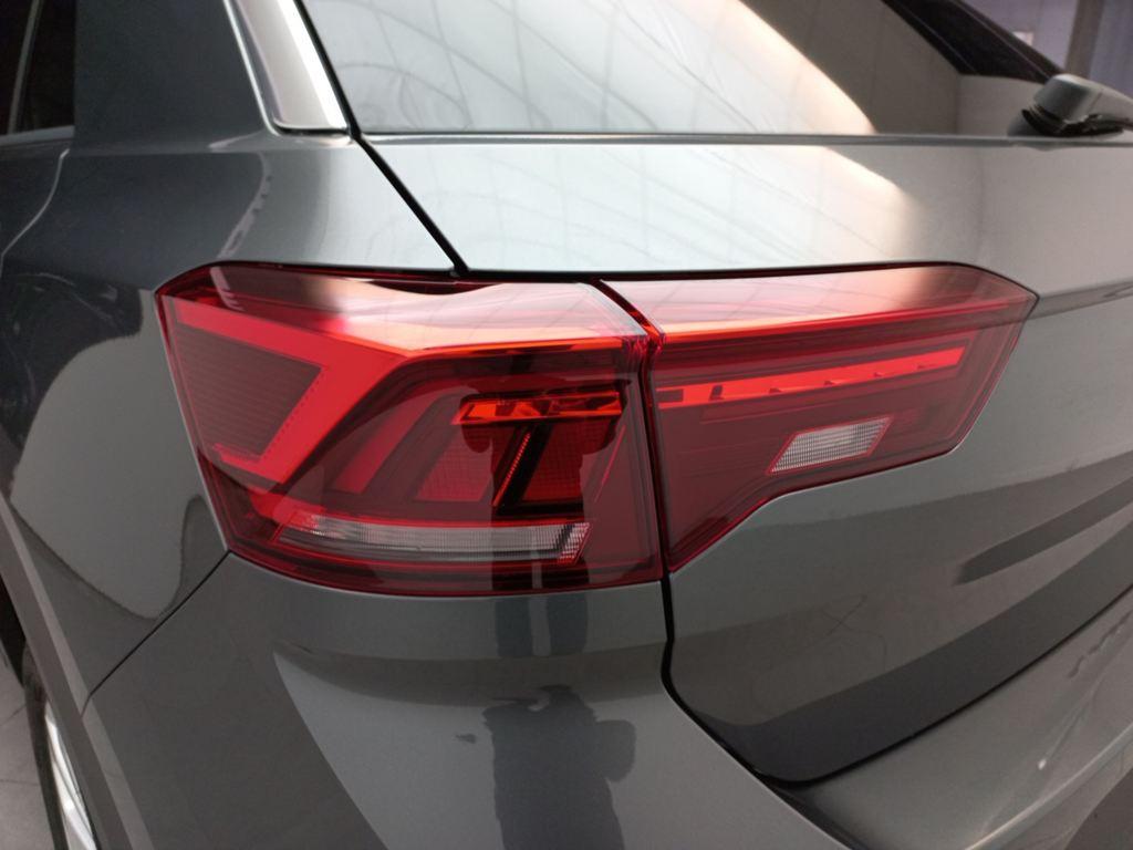 Volkswagen T-Roc Life 1.0 TSI 85 kW (115 CV) - 9