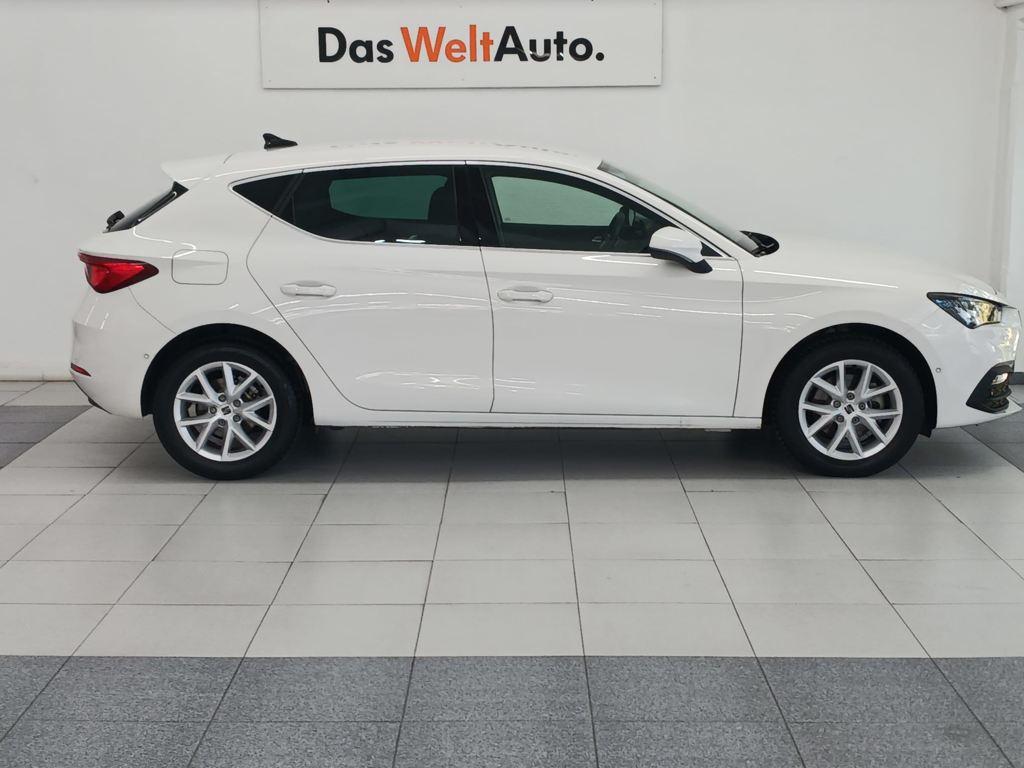 SEAT León 1.5 eTSI Style 25 Aniversario DSG 85 kW (116 CV) - 2