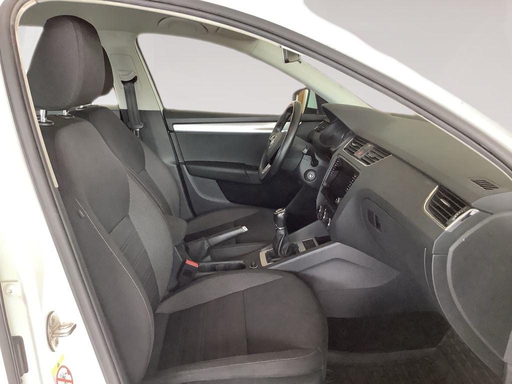 Skoda Octavia Combi 1.0 TSI Ambition 85 kW (115 CV) - 4