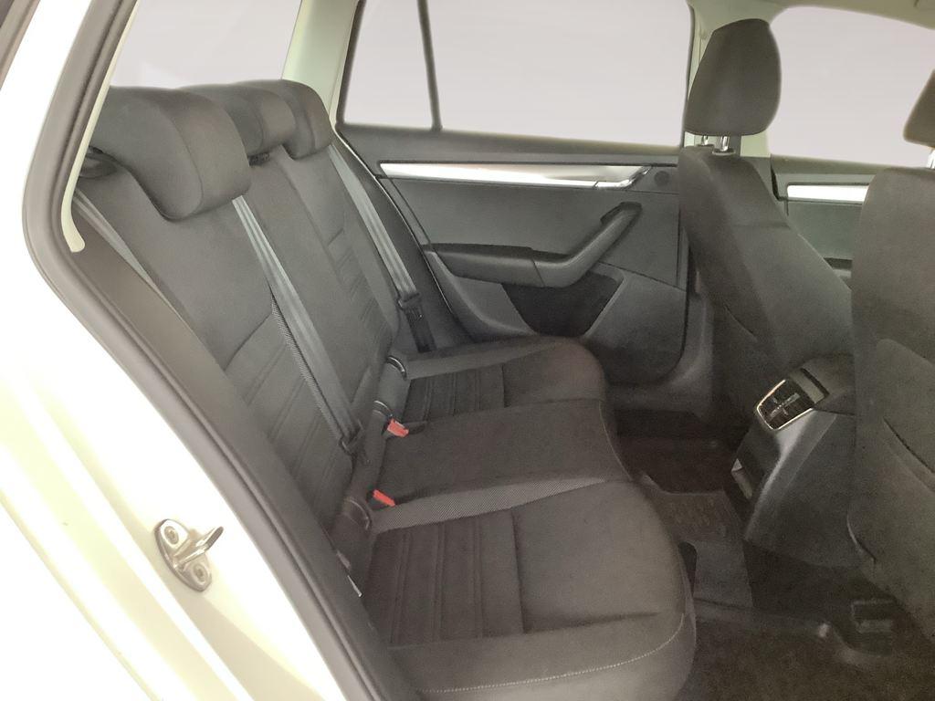 Skoda Octavia Combi 1.0 TSI Ambition 85 kW (115 CV) - 5