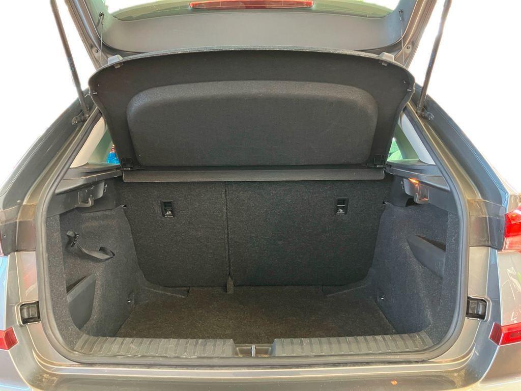 Skoda Kamiq 1.0 TSI Selection 85 kW (115 CV) - 6