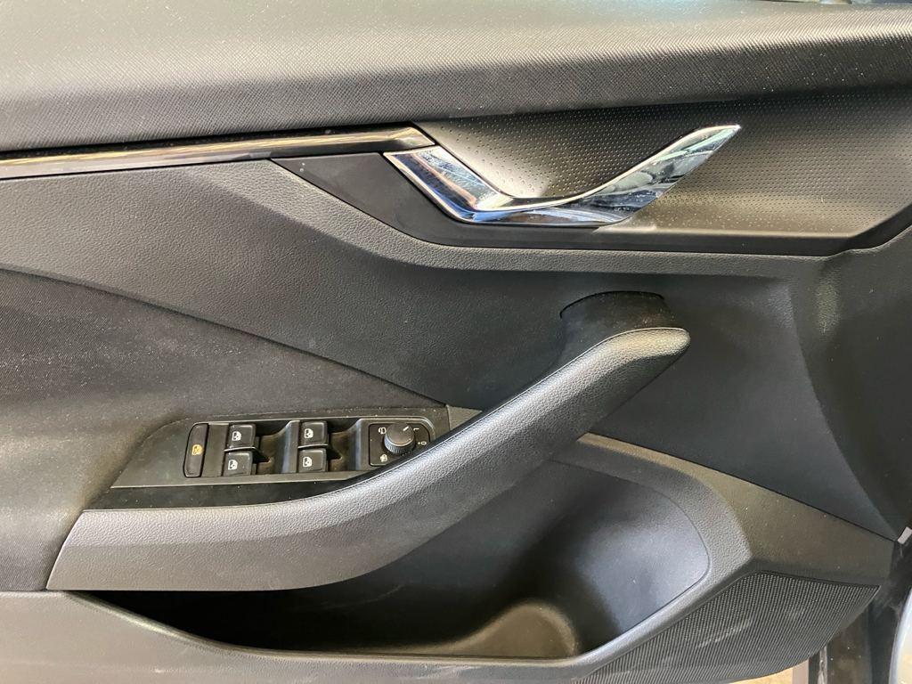 Skoda Kamiq 1.0 TSI Selection 85 kW (115 CV) - 10