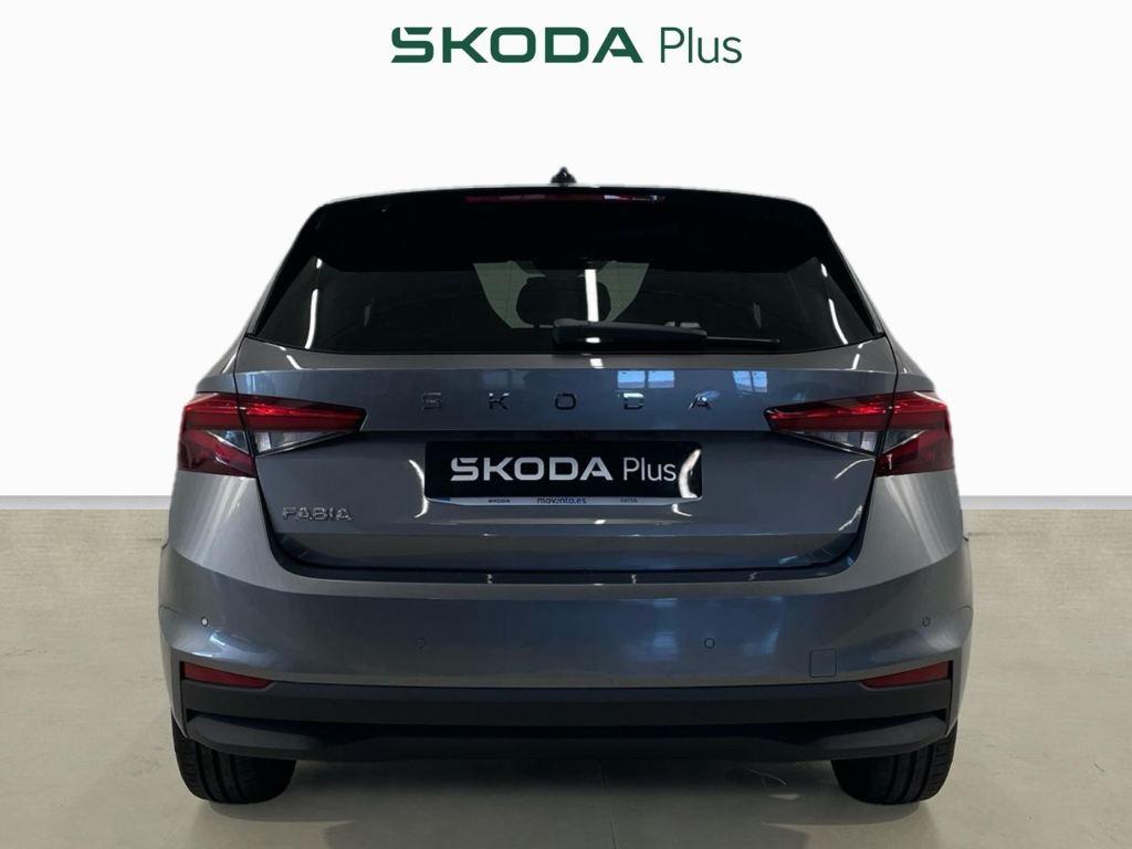 Skoda Fabia 1.0 TSI Design 85 KW (115 CV) - 9