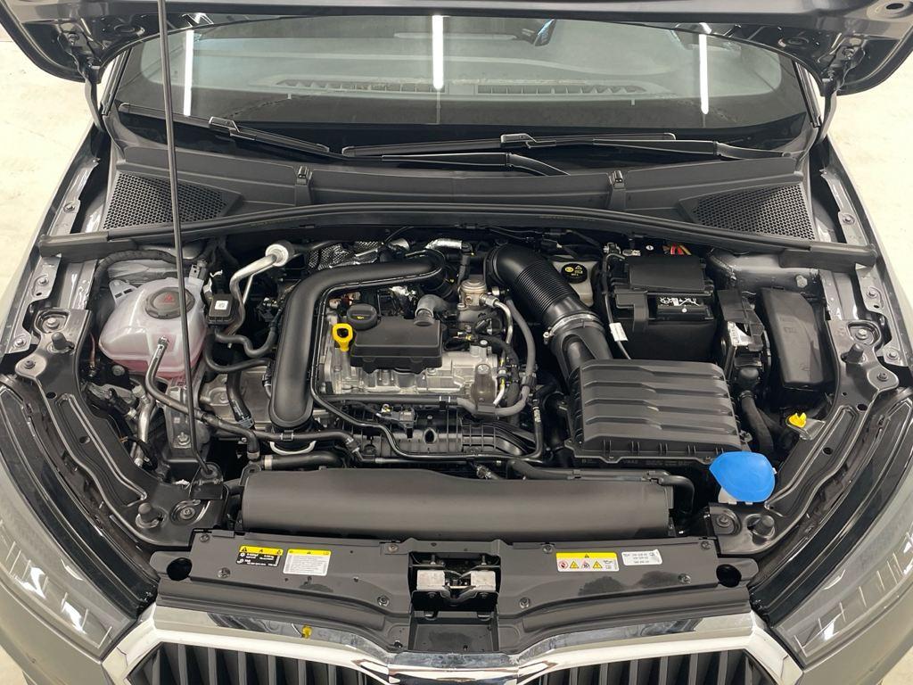 Skoda Fabia 1.0 TSI Design 85 KW (115 CV) - 12