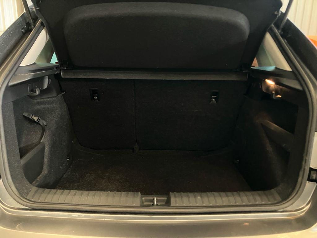 Skoda Kamiq 1.0 TSI Selection 85 kW (115 CV) - 6