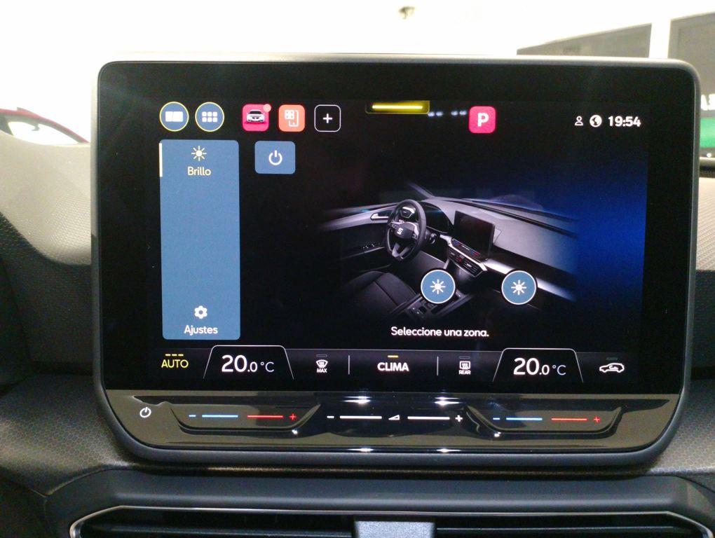 SEAT León 1.5 eTSI Style 25 Aniversario DSG 85 kW (116 CV) - 15