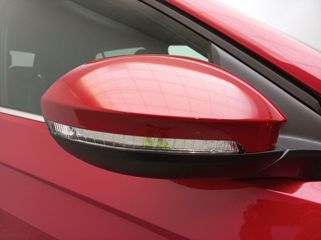 Volkswagen T-Cross R-Line 1.0 TSI 85 kW (116 CV) - 9