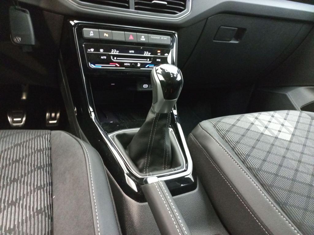 Volkswagen T-Cross R-Line 1.0 TSI 85 kW (116 CV) - 17