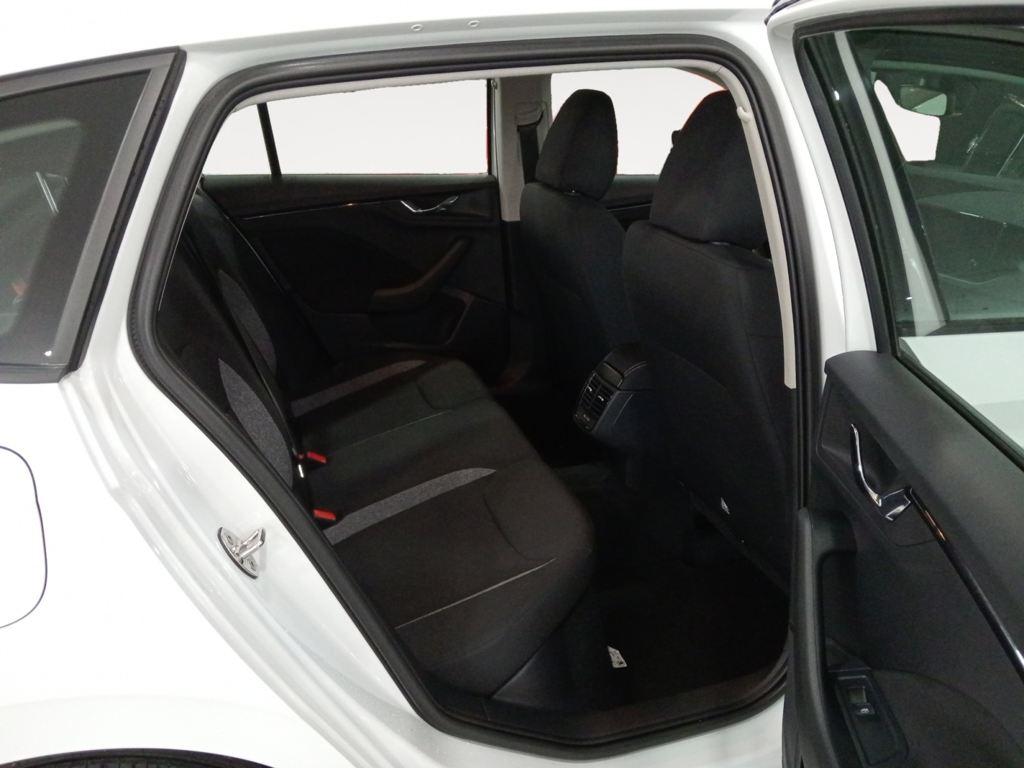 Skoda Scala 1.0 TSI Active 70 kW (95 CV) - 5