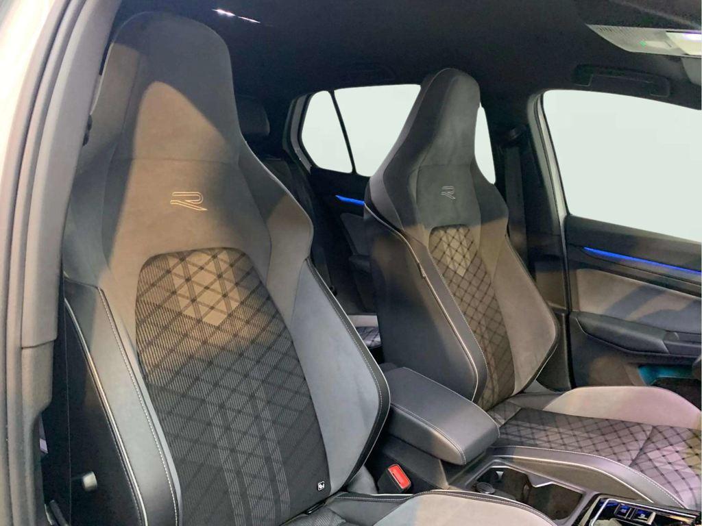 Volkswagen Golf R-Line 1.5 eTSI 110 kW (150 CV) DSG - 15