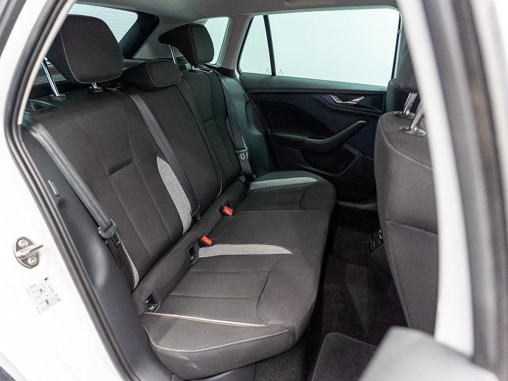 Skoda Kamiq 1.0 TSI Selection 85 kW (115 CV) - 5