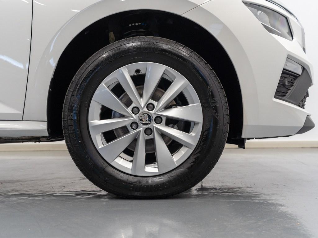 Skoda Kamiq 1.0 TSI Selection 85 kW (115 CV) - 7