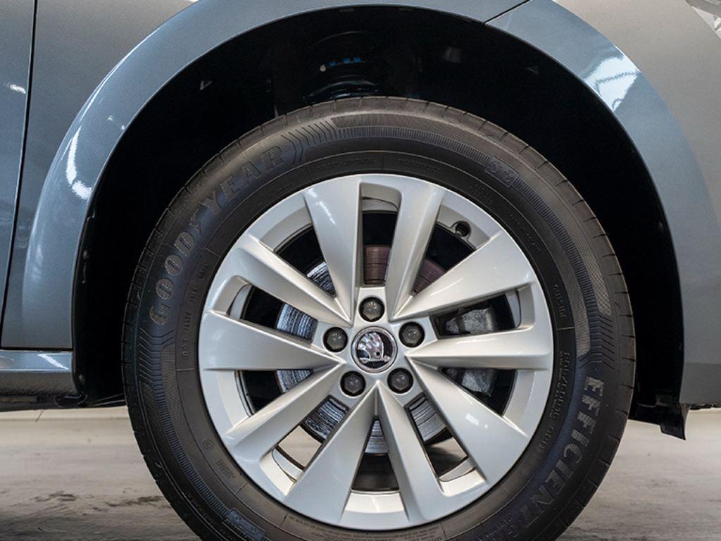 Skoda Kamiq 1.0 TSI Selection DSG 85 kW (115 CV) - 7