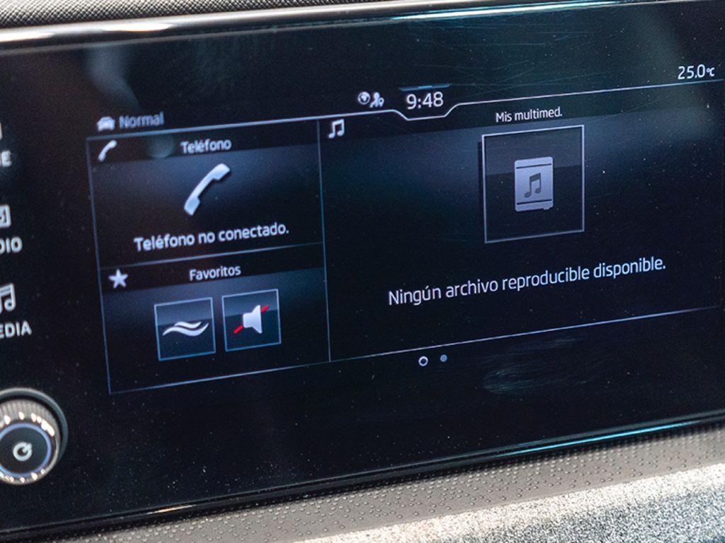 Skoda Kamiq 1.0 TSI Selection DSG 85 kW (115 CV) - 10