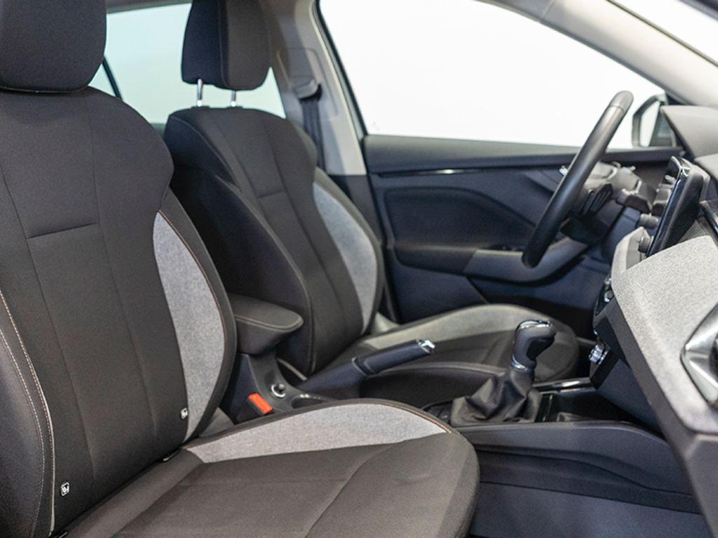 Skoda Kamiq 1.0 TSI Selection DSG 85 kW (115 CV) - 4